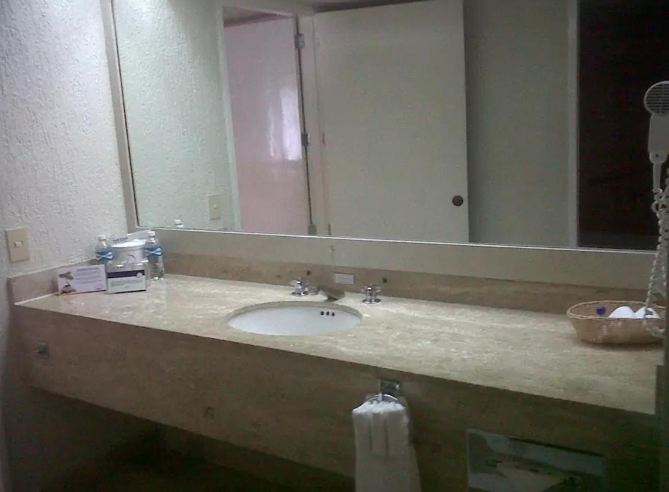 Beachfront Getaway Condo Cancún Pokój zdjęcie